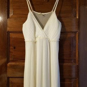 Cream colored nightgown with robe